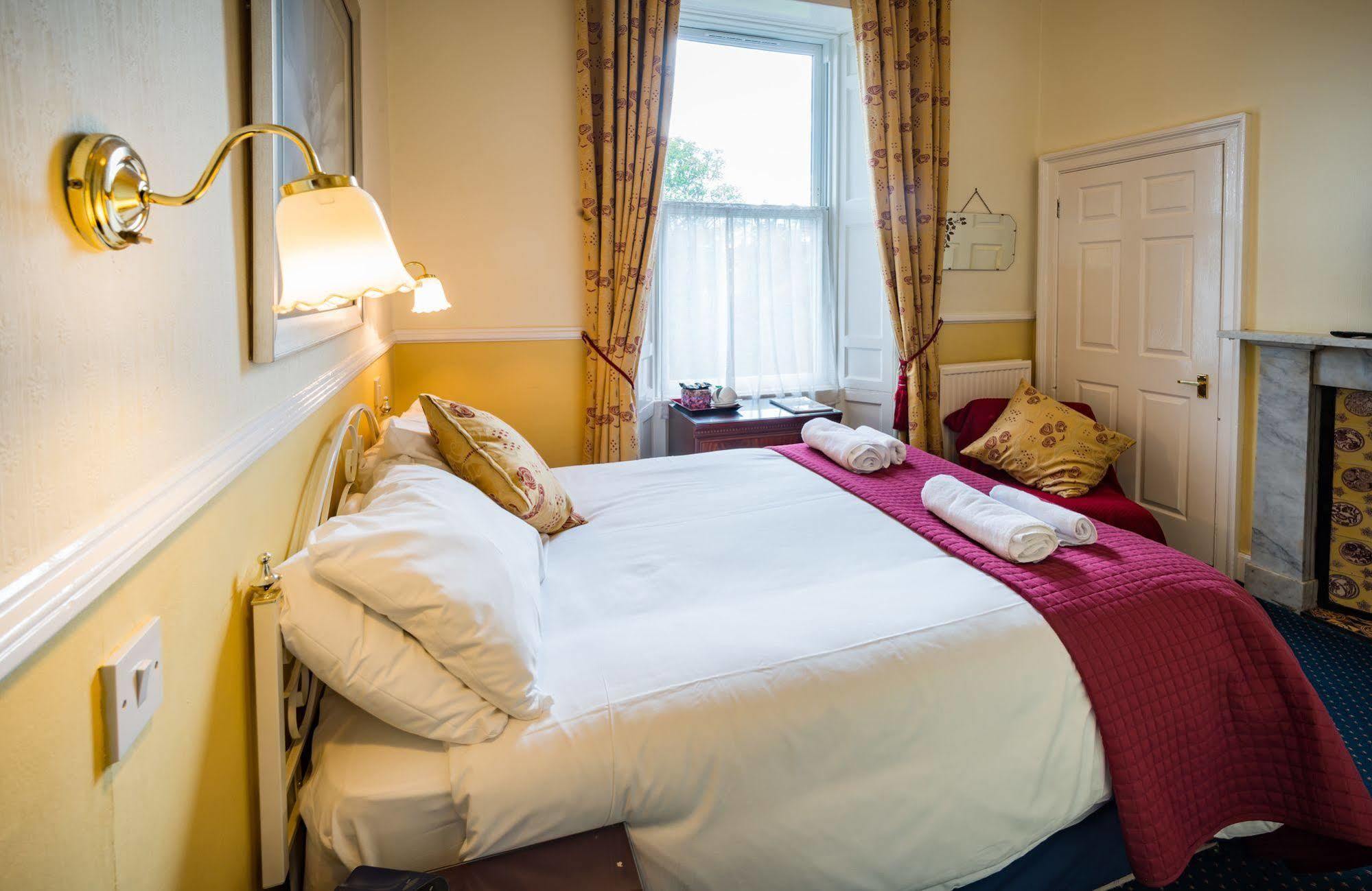 Strathallan Guest House Edinburgh Bagian luar foto