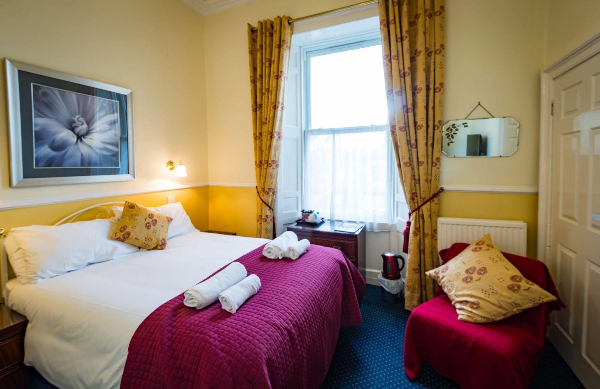 Strathallan Guest House Edinburgh Bagian luar foto